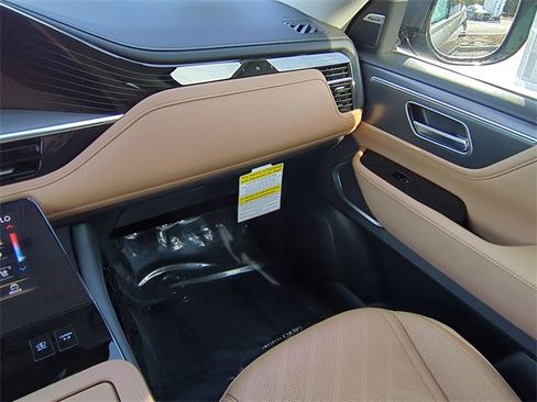 New 2026 INFINITI QX80 Luxe w/ Cargo Package image 17