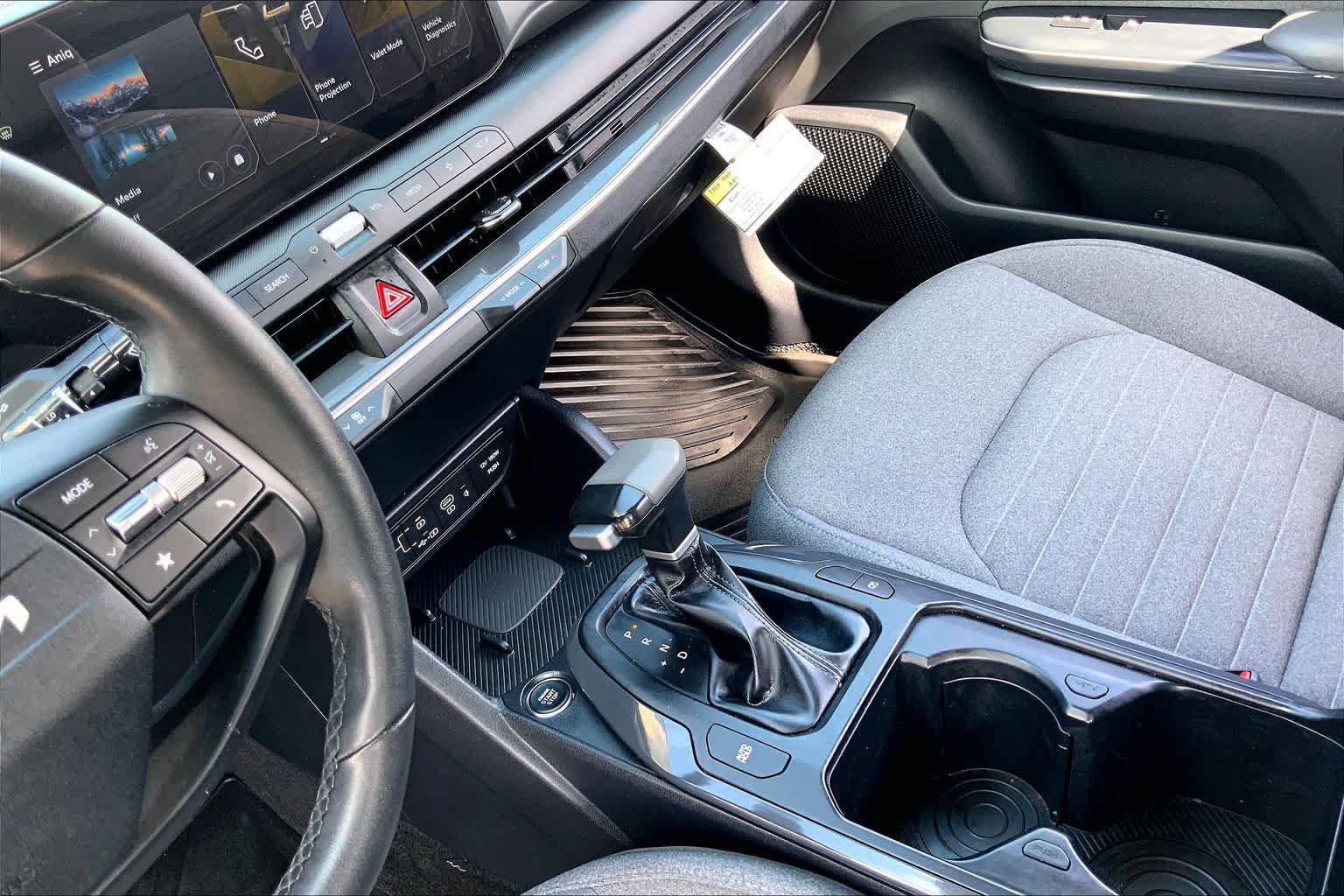 Used 2025 Kia K4 EX FWD image 16