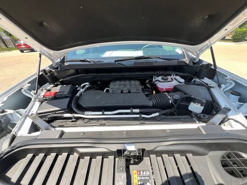 New 2026 Chevrolet Silverado 1500 Custom w/ LPO, Dark Essentials Package AWD/4WD image 27