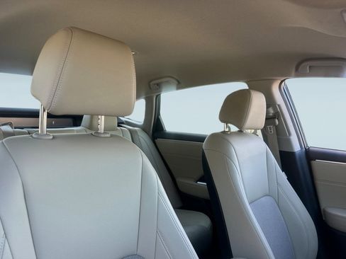 Used 2020 Honda Clarity Plug-In Hybrid image 24