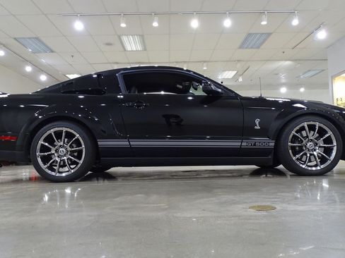 Used 2007 Ford Mustang Shelby GT500 RWD image 19