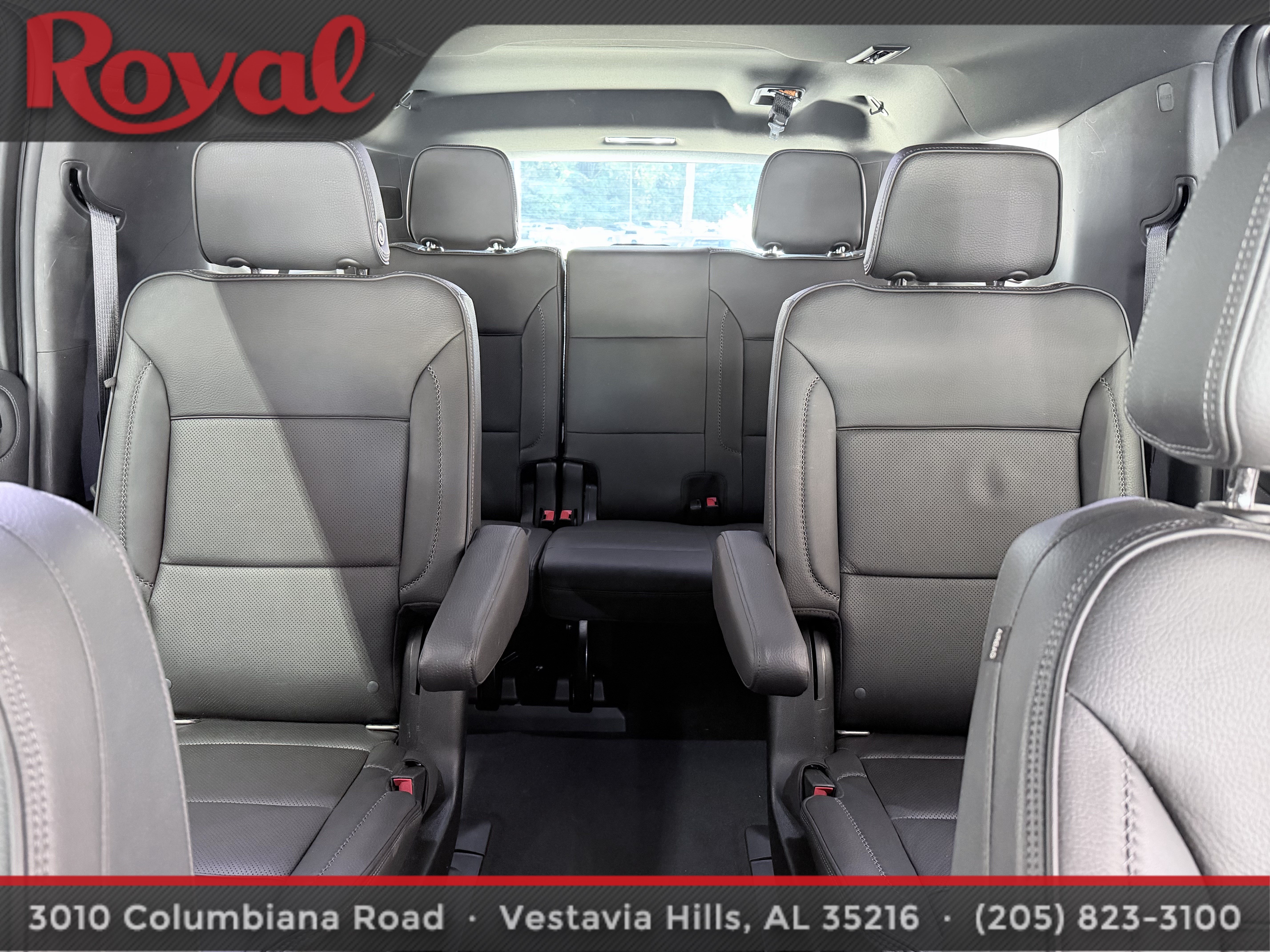 Used 2021 GMC Yukon XL Denali w/ Advanced Technology Package AWD/4WD image 20