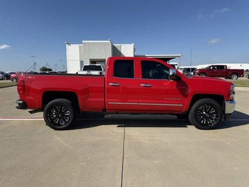 Used 2018 Chevrolet Silverado 1500 LTZ w/ LTZ Plus Package image 3
