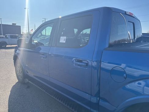 Used 2017 Ford F150 XLT w/ Equipment Group 302A Luxury image 13