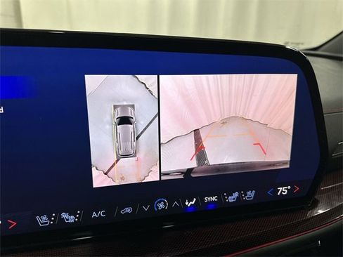 Used 2024 Chevrolet Traverse RS w/ LPO, Floor Liner Package image 13