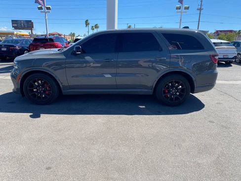 Used 2022 Dodge Durango SRT w/ Technology Group AWD/4WD image 9