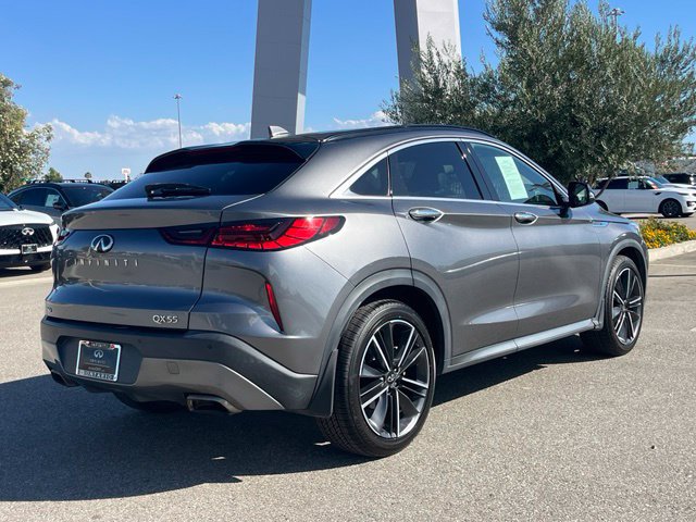 Certified 2022 INFINITI QX55 Luxe w/ Cargo Package AWD/4WD image 4