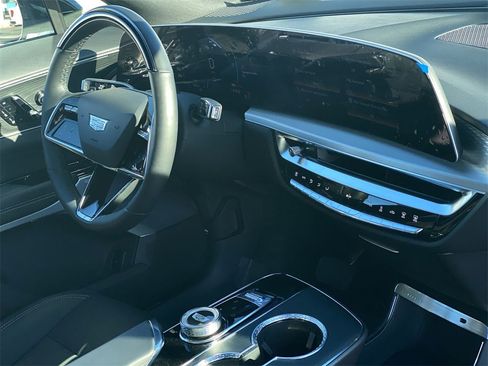 Certified 2026 Cadillac Lyriq Premium Luxury image 45