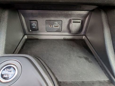 Used 2024 Nissan Sentra S image 33