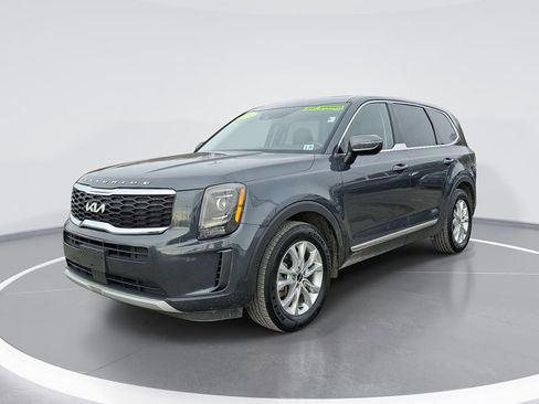 Used 2022 Kia Telluride LX image 1