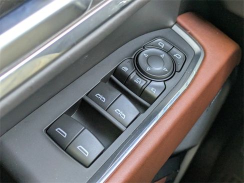 Used 2024 GMC Sierra 2500 Denali Ultimate image 25