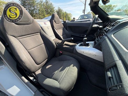 Used 2007 Saturn Sky image 15