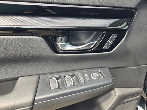Used 2025 Honda CR-V EX-L image 13
