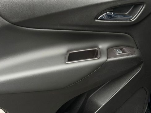 Used 2021 Chevrolet Equinox LT image 9