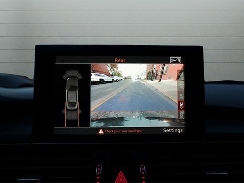 Used 2017 Audi A7 3.0T Competition Prestige w/ Driver Assistance Package image 42