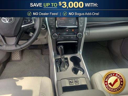 Used 2017 Toyota Camry XLE w/ Moonroof Package FWD image 20