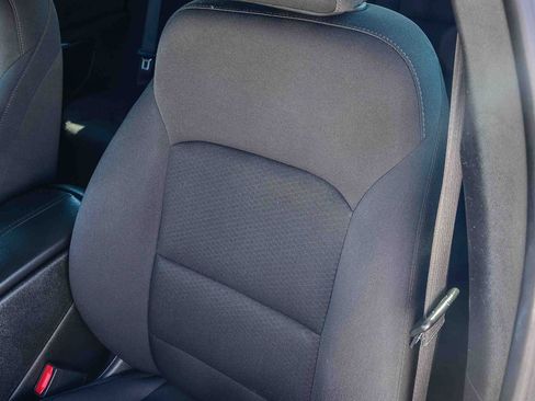 Used 2024 Chevrolet Malibu LT image 27