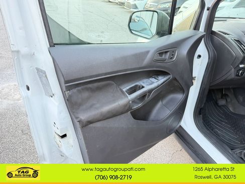 Used 2016 Ford Transit Connect XL FWD image 11