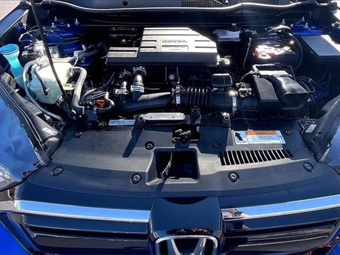 Used 2020 Honda CR-V Touring image 10