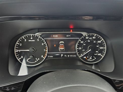 New 2025 Nissan Pathfinder SL image 19