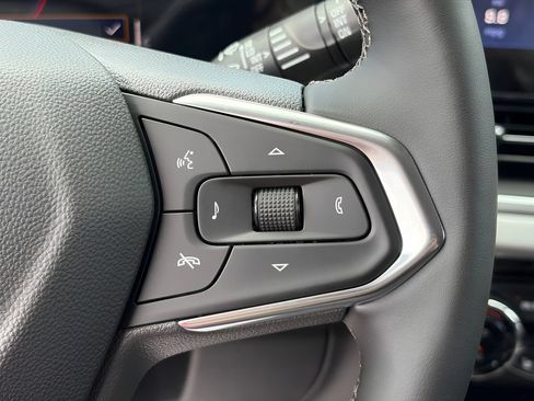 New 2026 Chevrolet Trax LT w/ Driver Confidence Package FWD image 18