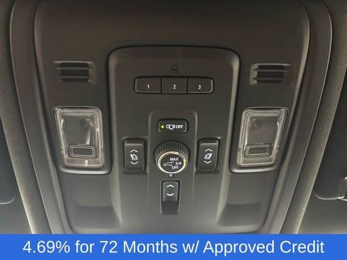 Used 2024 Chevrolet Tahoe Premier image 20