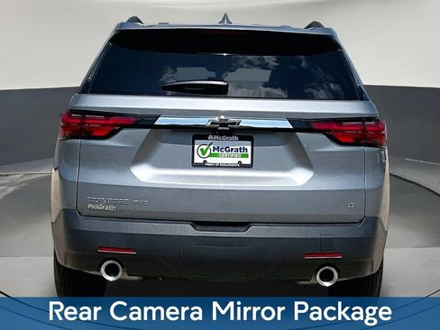 Used 2023 Chevrolet Traverse LT w/ LT Premium Package AWD/4WD image 7