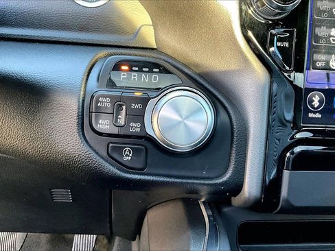 Used 2020 RAM 1500 Laramie image 31