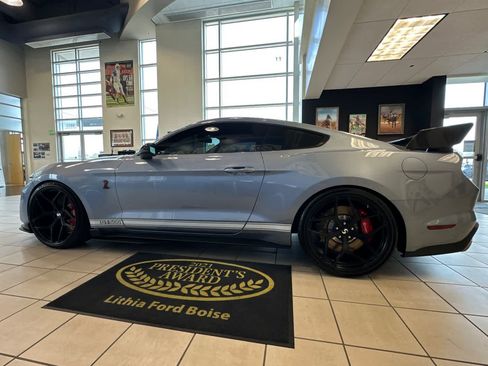 Certified 2022 Ford Mustang Shelby GT500 w/ Technology Package RWD image 4