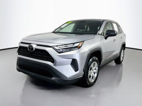 Used 2023 Toyota RAV4 LE FWD image 10