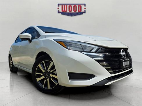 New 2025 Nissan Versa SV w/ Trunk Package image 6