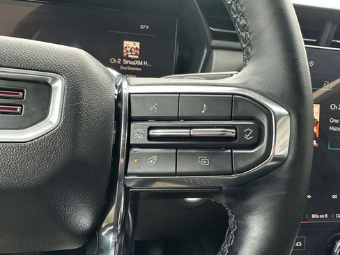 Used 2025 GMC Terrain Elevation image 15