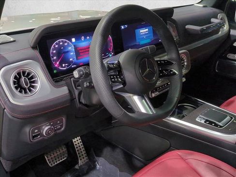 Certified 2025 Mercedes-Benz G 550 image 10
