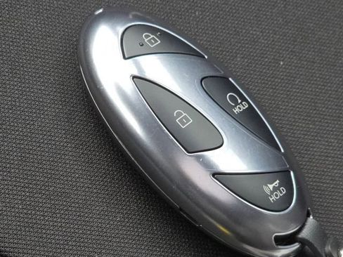 New 2026 Hyundai Elantra SEL Sport Premium FWD image 32
