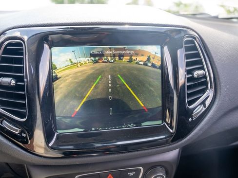 Used 2021 Jeep Compass Limited w/ Elite Interior Group image 27