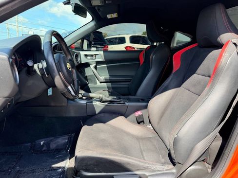 Used 2015 Scion FR-S RWD image 12
