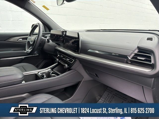 Certified 2026 Chevrolet Traverse LT AWD/4WD image 11