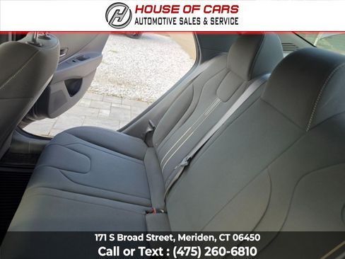 Used 2023 Hyundai Elantra SEL w/ Convenience Package FWD image 31
