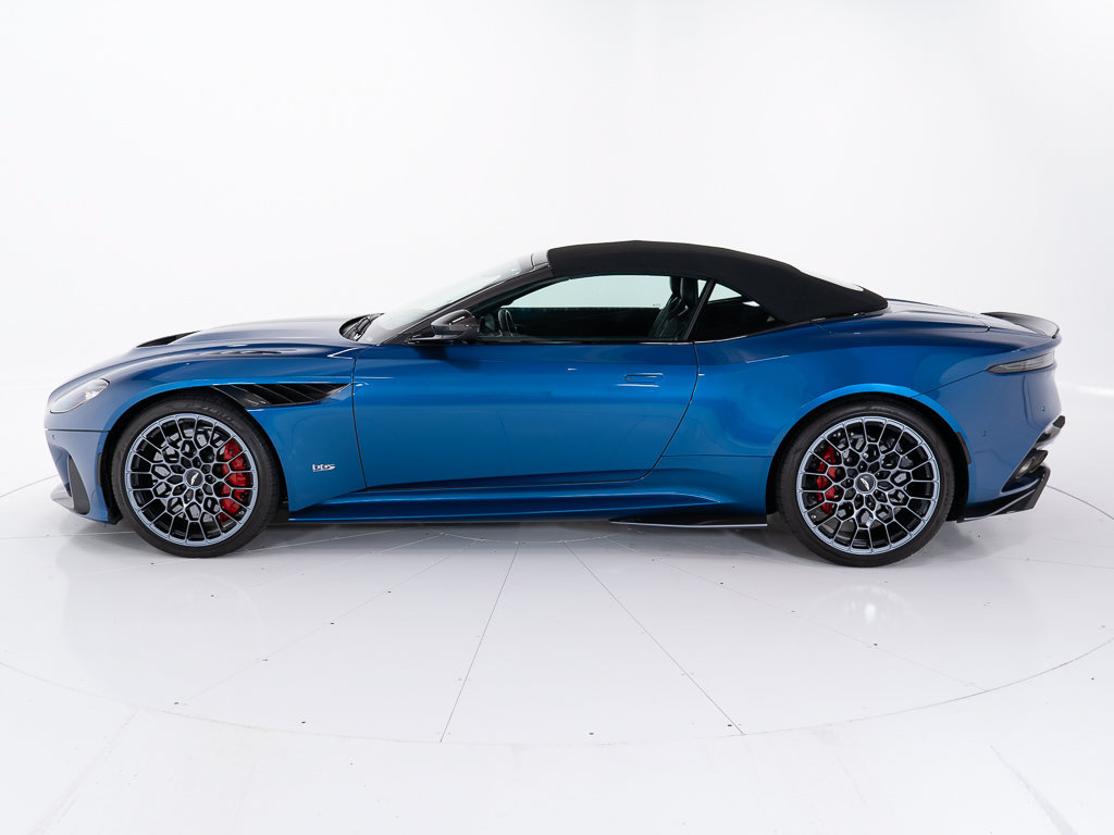 Used 2023 Aston Martin DBS Superleggera Volante RWD image 11