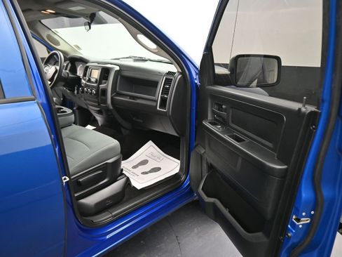 Used 2018 RAM 1500 Tradesman w/ Popular Equipment Group image 41