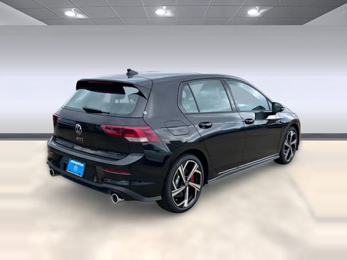 New 2026 Volkswagen Golf SE image 8