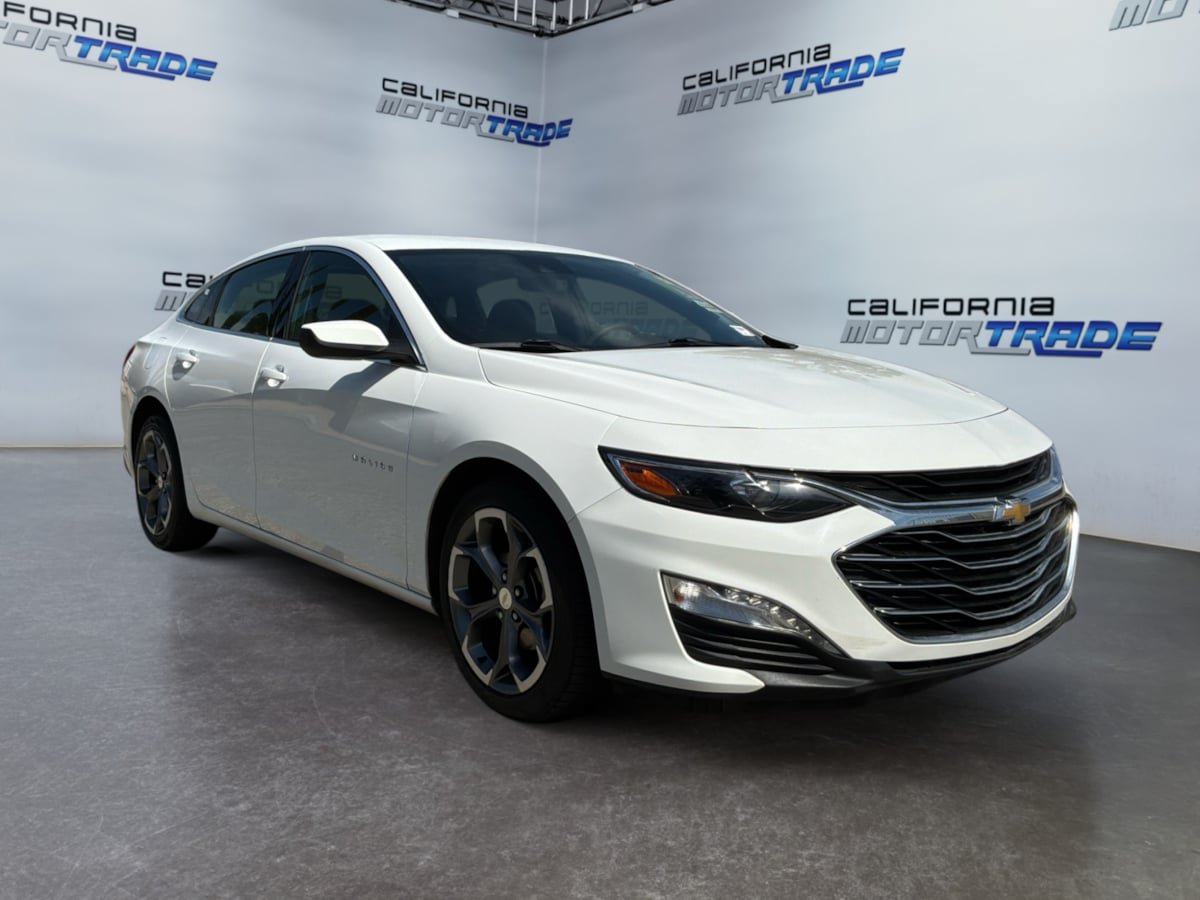 Used 2023 Chevrolet Malibu LT FWD image 3