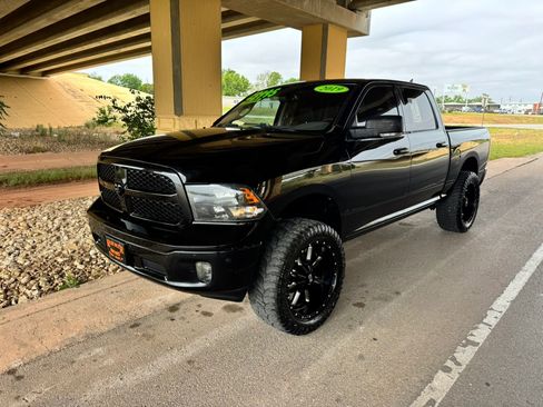 Used 2019 RAM 1500 Lone Star RWD image 7