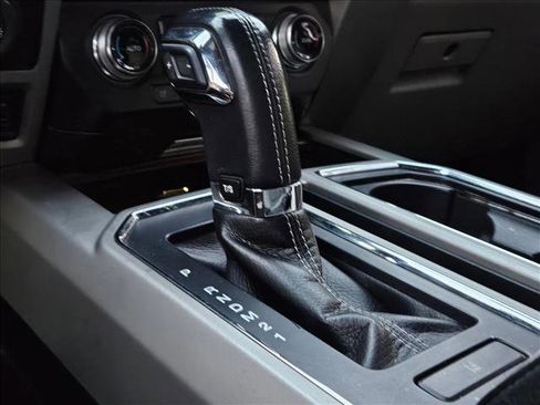 Used 2016 Ford F150 Lariat w/ Equipment Group 502A Luxury image 12