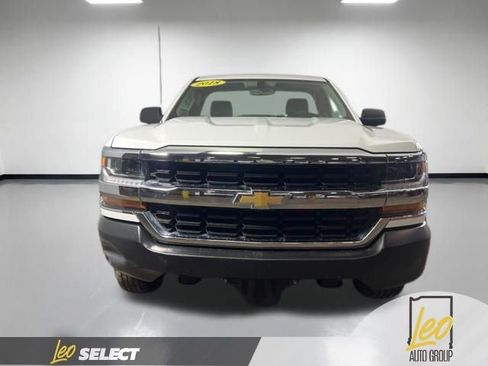 Used 2018 Chevrolet Silverado 1500 W/T RWD image 2