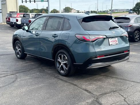 Certified 2024 Honda HR-V EX-L image 9