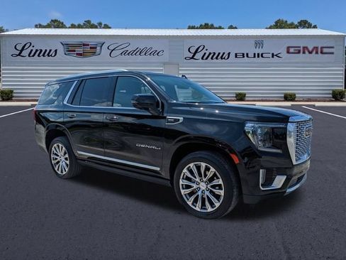 Used 2023 GMC Yukon Denali RWD image 2