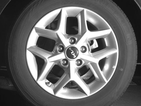 Used 2025 Kia Soul LX w/ LX Technology Package FWD image 14