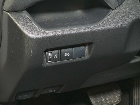 Used 2020 Toyota RAV4 LE w/ All Weather Liner Package AWD/4WD image 20