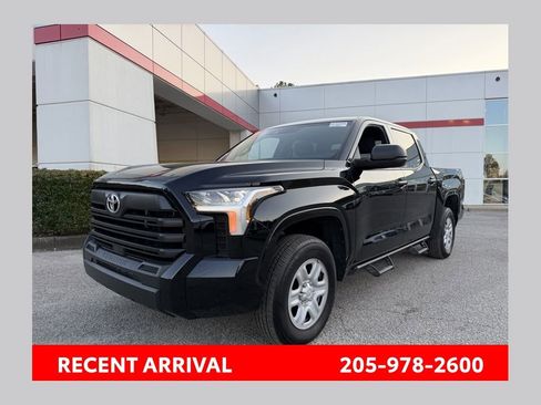 Used 2025 Toyota Tundra SR w/ SR Tow Package image 1